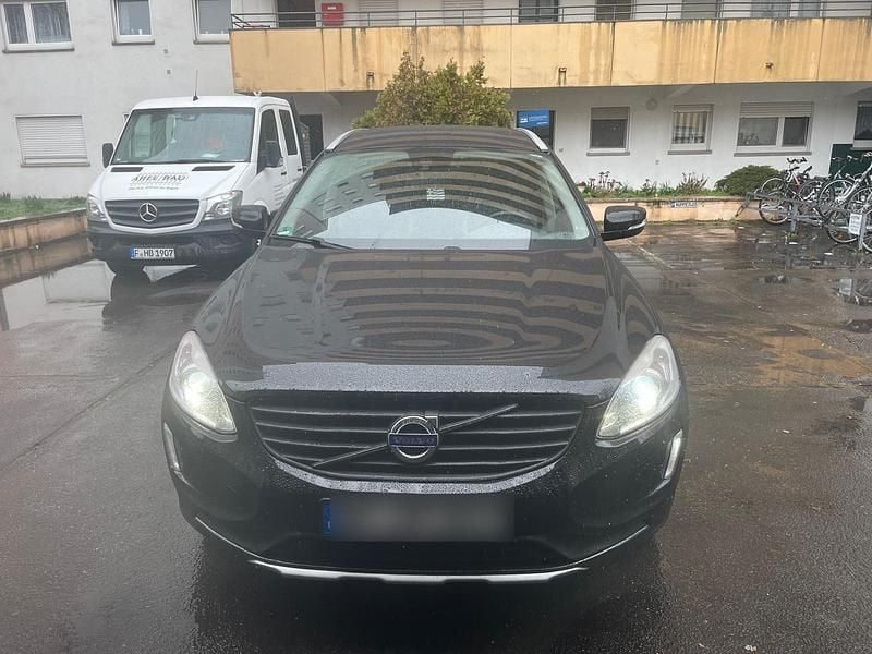 Schwarz Gebraucht 2016 Volvo XC60 SUV | 14.499 € (Fairer Preis) - Bild 1/4