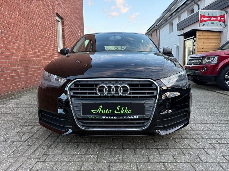 Gebraucht Audi A1 Attraction 86 PS (63 kW) 2011 Schwarz Kleinwagen