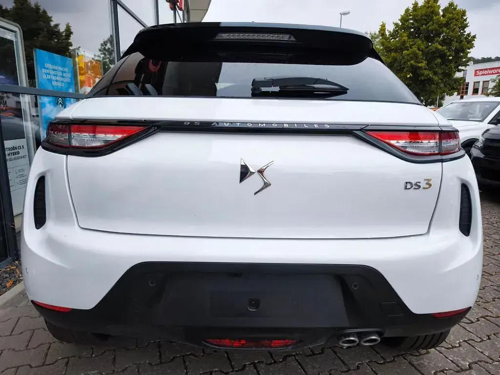 Neu DS Automobiles DS3 Crossback 136 PS (100 kW) 2026 Weiß SUV