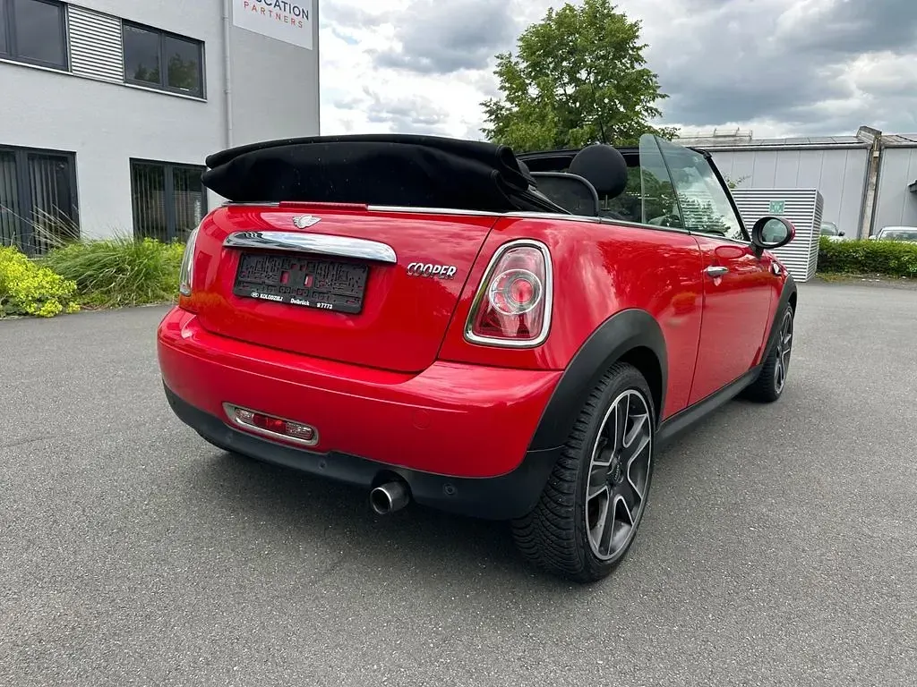 Gebraucht Mini Cooper Cabriolet 122 PS (89 kW) 2013 Rot Cabrio