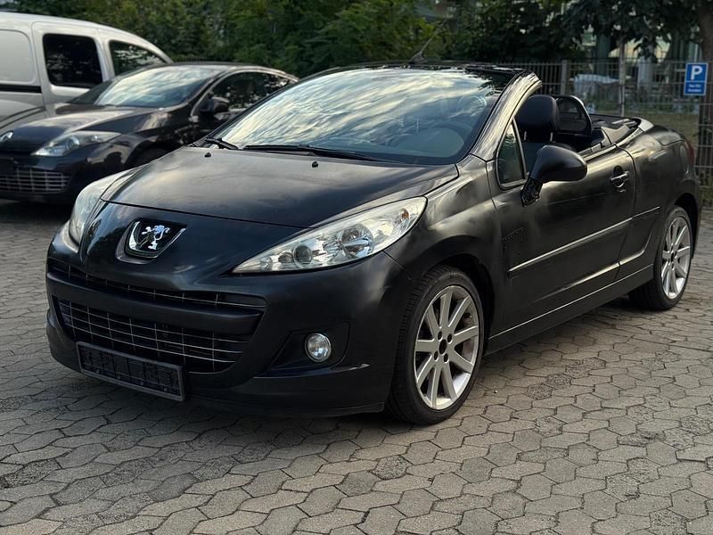 Schwarz Gebraucht 2010 Peugeot 207 CC Cabrio | 1.300 € - Bild 1/4