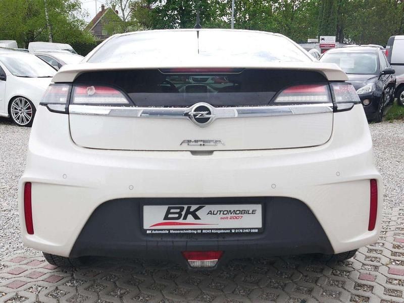 Gebraucht Opel Ampera Edition 111 kW (151 PS) 2012 Lithiumweiss m3 Kleinwagen