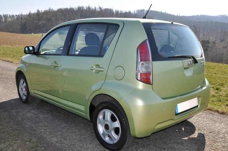 Gebraucht Daihatsu Sirion 70 PS (51 kW) 2007 Kleinwagen