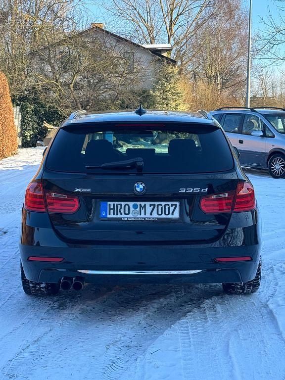 Gebraucht BMW 335 Luxury Line 313 PS (230 kW) 2014 Schwarz Kombi