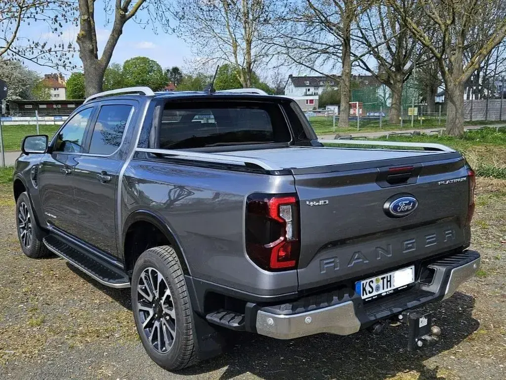 Gebraucht Ford Ranger Platinum 241 PS (177 kW) 2023 Grau Pickup