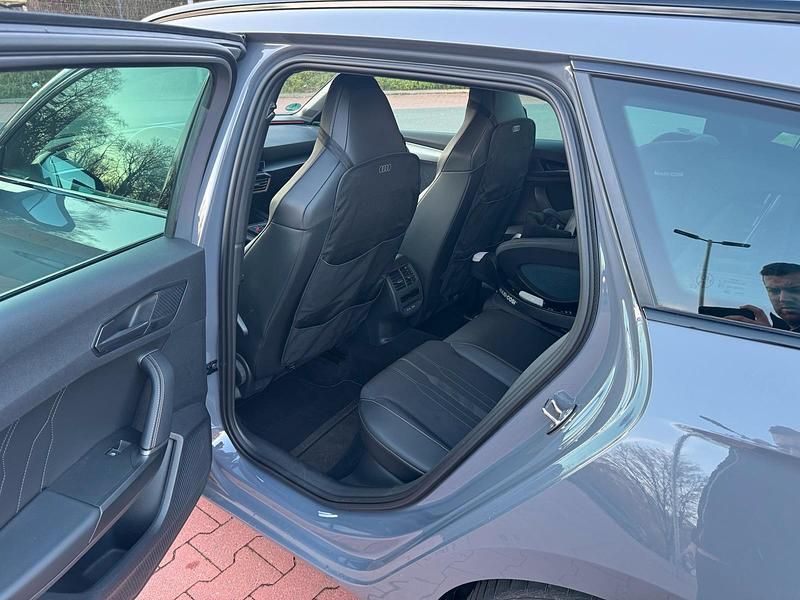 Gebraucht Cupra Leon 245 PS (180 kW) 2022 Grau Kombi