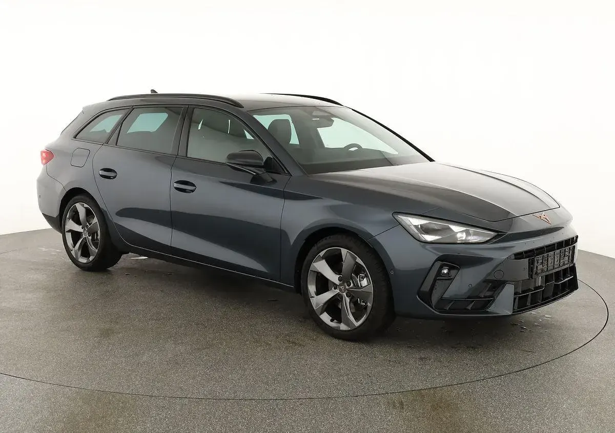 Neu Cupra Leon 204 PS (150 kW) 2026 Graphene grau metallic