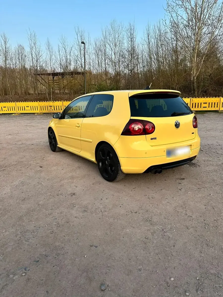 Gebraucht VW Golf VI Edition 230 PS (169 kW) 2008 Gelb Kleinwagen