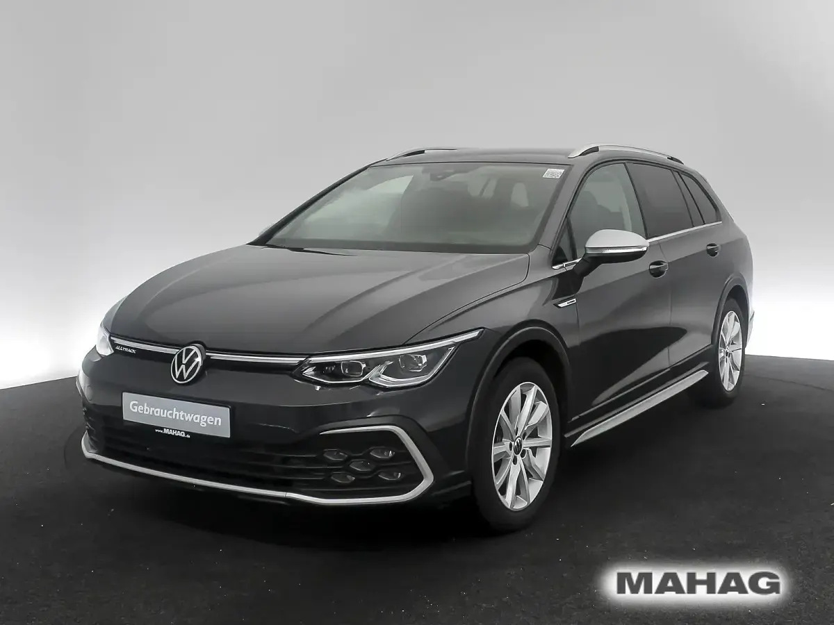 Używany VW Golf VIII 200 KM (147 kW) 2024 Szary Kombi