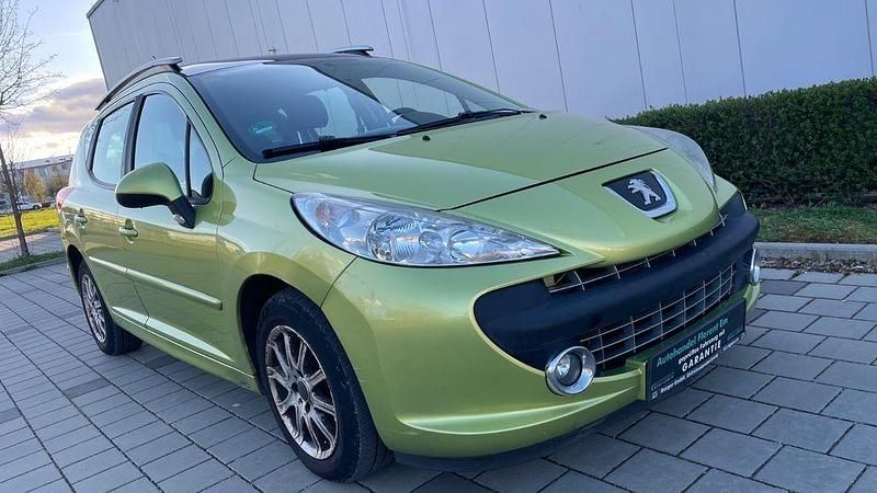 Gebraucht Peugeot 207 109 PS (80 kW) 2007 Grün Kombi