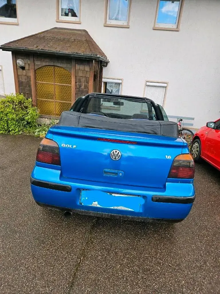 Gebraucht VW Golf 101 PS (74 kW) 2000 Blau Cabrio