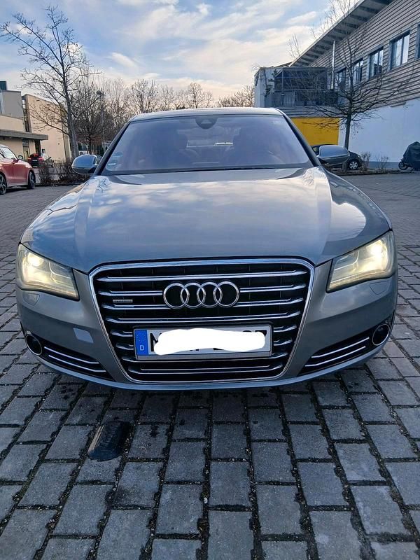 Gebraucht Audi A8 355 PS (261 kW) 2010 Silber Limousine