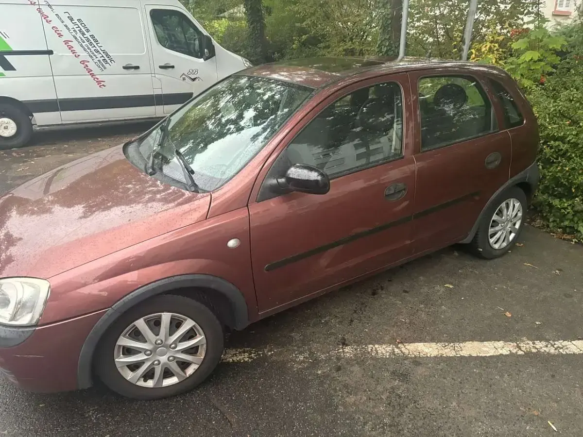 Gebraucht Opel Corsa 54 PS (39 kW) 2000 Limousine