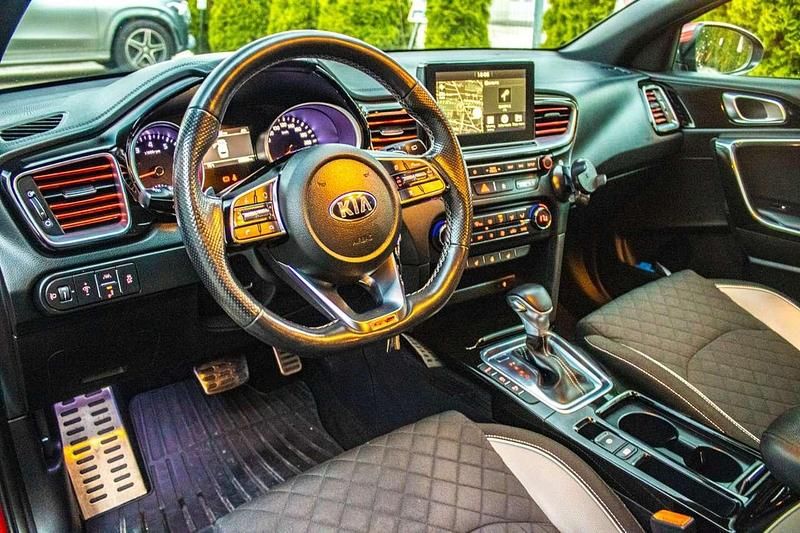 Gebraucht Kia ProCeed GT-Line 140 PS (102 kW) 2019 Rot Kombi