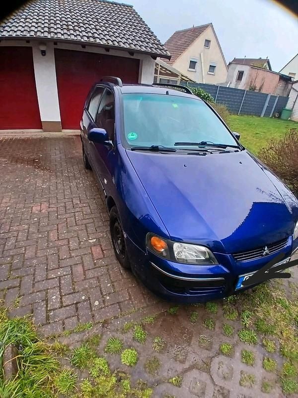 Gebraucht Mitsubishi Space Star 98 PS (72 kW) 2004 Blau Van / Kleinbus