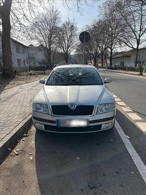 Gebraucht Skoda Octavia 140 PS (102 kW) 2007 Silber Kombi