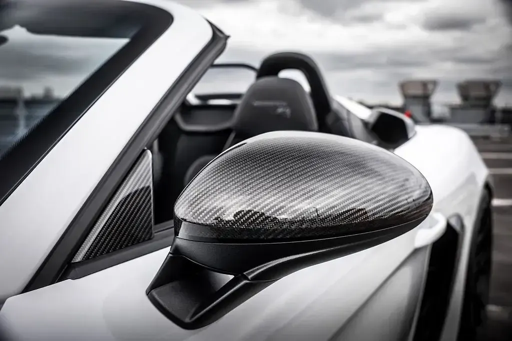 Second-hand Porsche 718 Boxster 500 CP (367 kW) 2024 Alb Cabrio