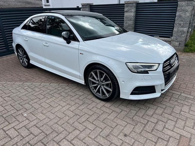 Weiß Gebraucht 2017 Audi A3 S-Line Limousine | 19.990 € (Fairer Preis) - Bild 1/4