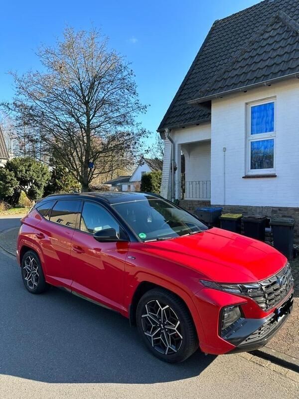 Rot Gebraucht 2021 Hyundai Tucson N Line SUV | 27.800 € (Etwas zu teuer) - Bild 1/4