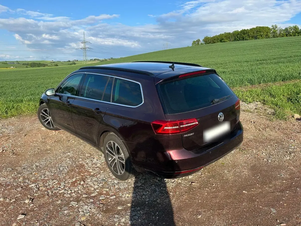Gebraucht VW Passat 150 PS (110 kW) 2016 Rot Kombi