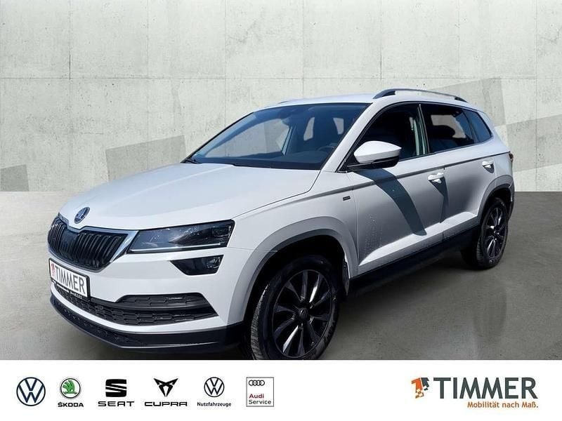 Weiß Gebraucht 2021 Skoda Karoq Drive SUV | 28.970 € (Fairer Preis) - Bild 1/4
