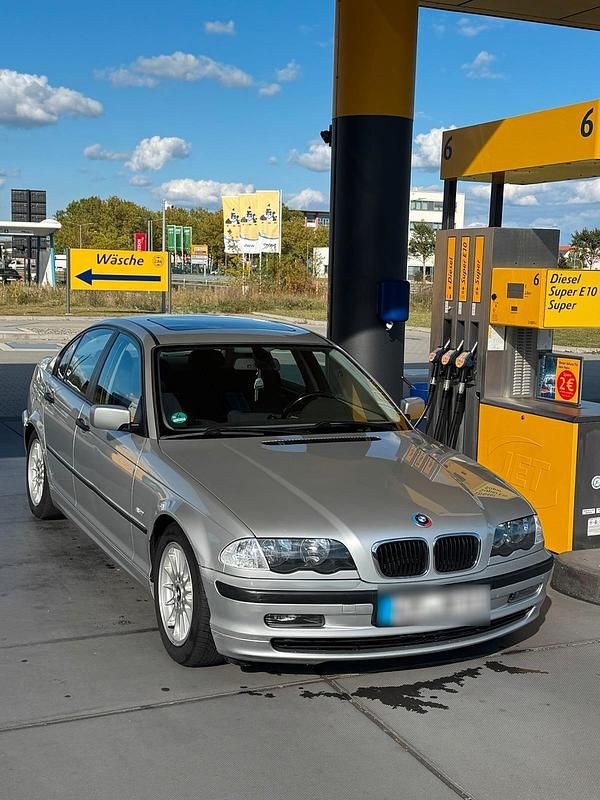 Gebraucht BMW 316 105 PS (77 kW) 2000 Silber Limousine