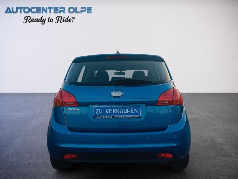 Gebraucht Kia Venga 125 PS (91 kW) 2010 Blau Kleinwagen