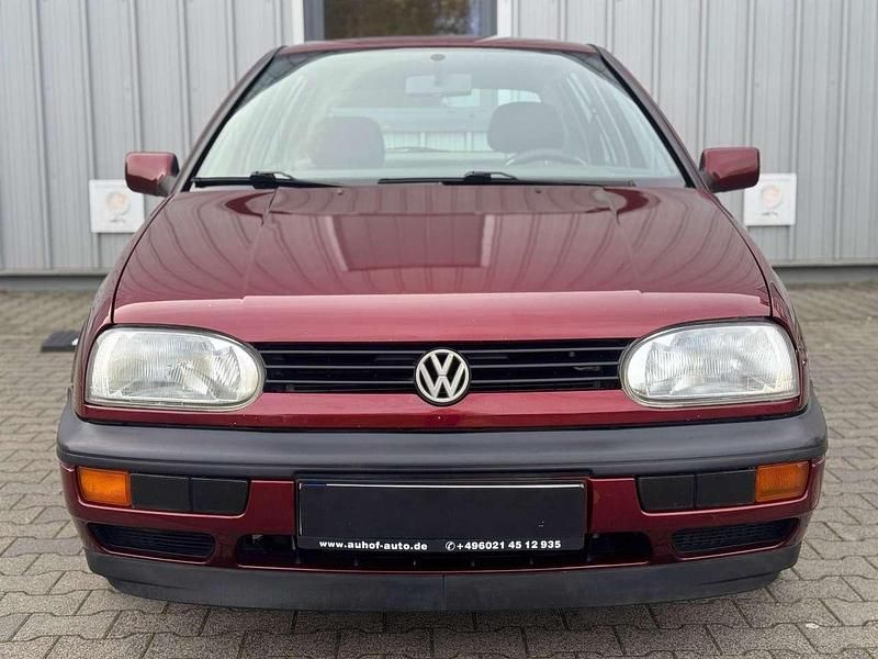 Gebraucht VW Golf III 90 PS (66 kW) 1993 Weinrot Limousine