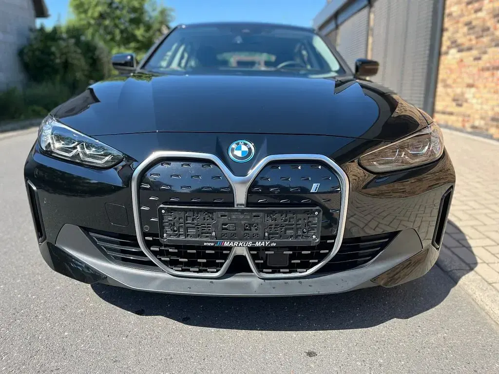 Gebraucht BMW i4 Sport Line 210 kW (286 PS) 2023 Schwarz Limousine