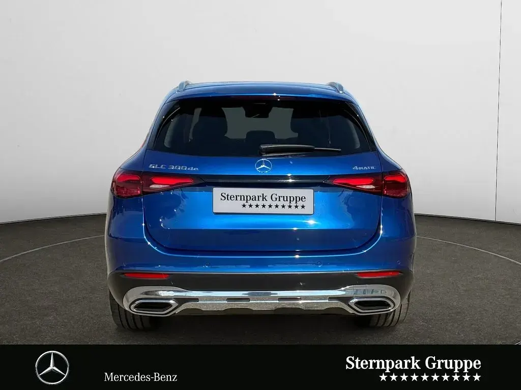 Gebraucht Mercedes GLC300de 333 PS (244 kW) 2025 Blau SUV