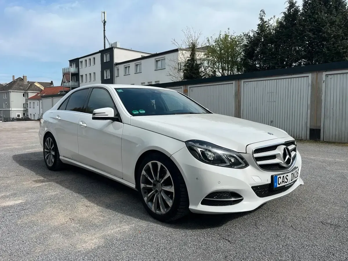 Usata Mercedes E200 Avantgarde 136 CV (100 kW) 2014 Bianco Berlina