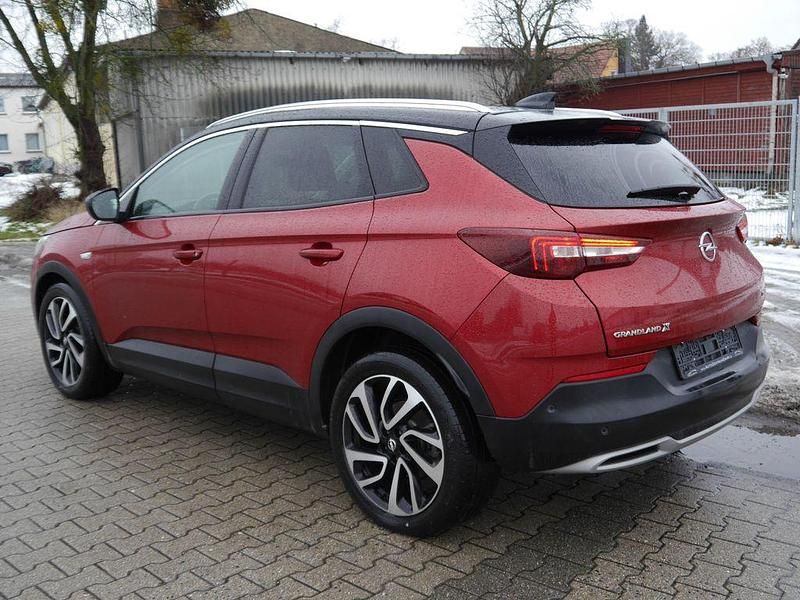 Gebraucht Opel Grandland X Ultimate 177 PS (130 kW) 2018 Rot SUV