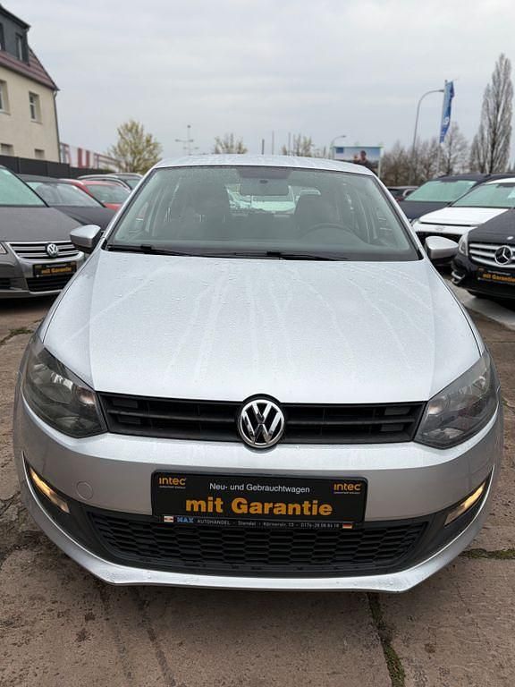Używany VW Polo Style 90 KM (66 kW) 2012 Srebrny Hatchback