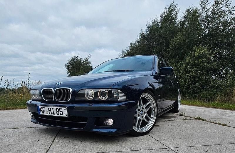 Blau Gebraucht 1998 BMW 535 Performance Limousine | 10.000 € (Fairer Preis) - Bild 1/4