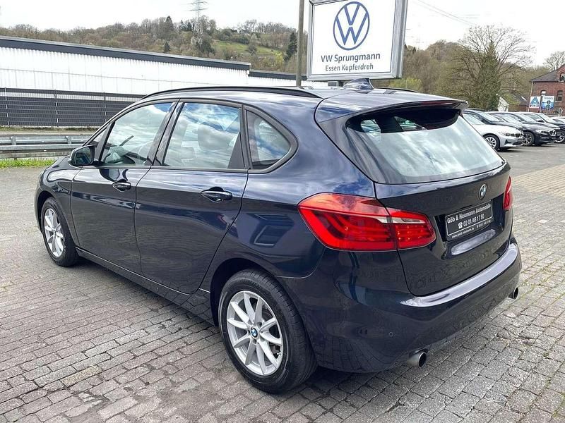Gebraucht BMW 220 192 PS (141 kW) 2017 Imperialblau brillanteffekt Van / Kleinbus