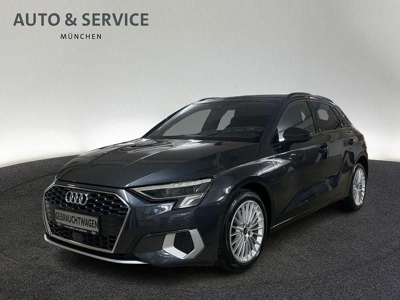 Gebraucht Audi A3 Ambiente 204 PS (150 kW) 2021 Grau Limousine