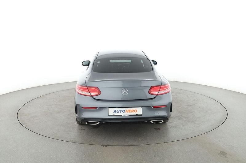 Gebraucht Mercedes C200 AMG line 184 PS (135 kW) 2017 Grau Coupé