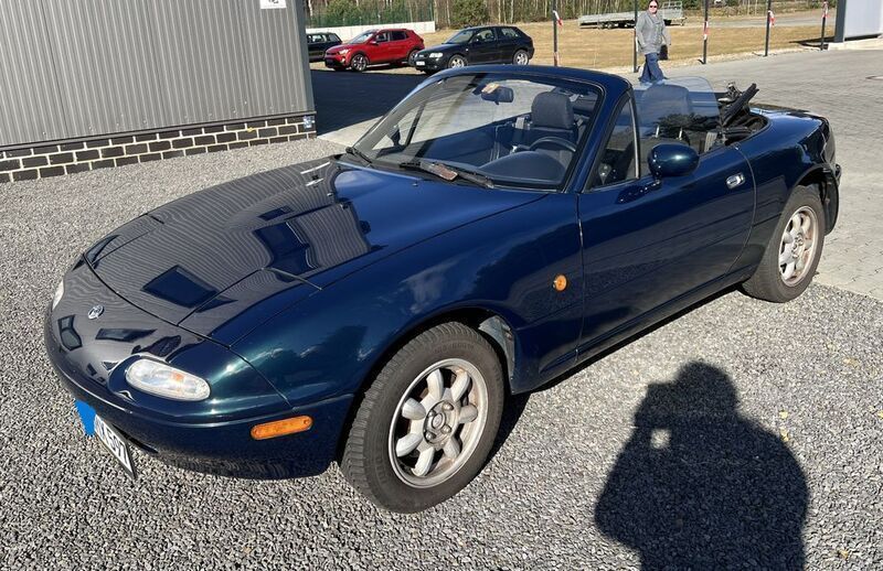 Blau Gebraucht 1997 Mazda MX5 Cabrio | 10.500 € (Guter Preis) - Bild 1/4