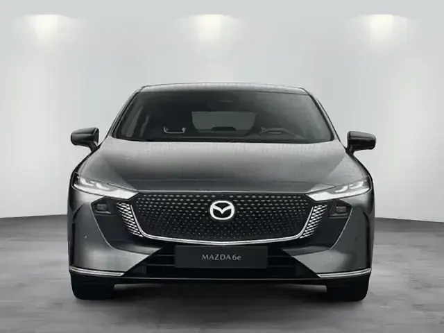 Gebraucht Mazda 6e 189 kW (258 PS) 2025 Machine gray (grau) Limousine