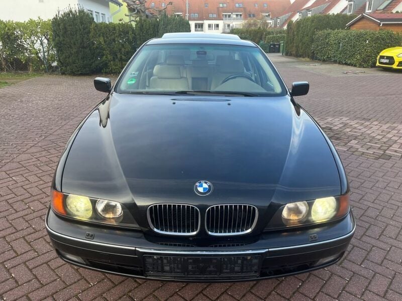 Gebraucht BMW 540 286 PS (210 kW) 1998 Schwarz Limousine