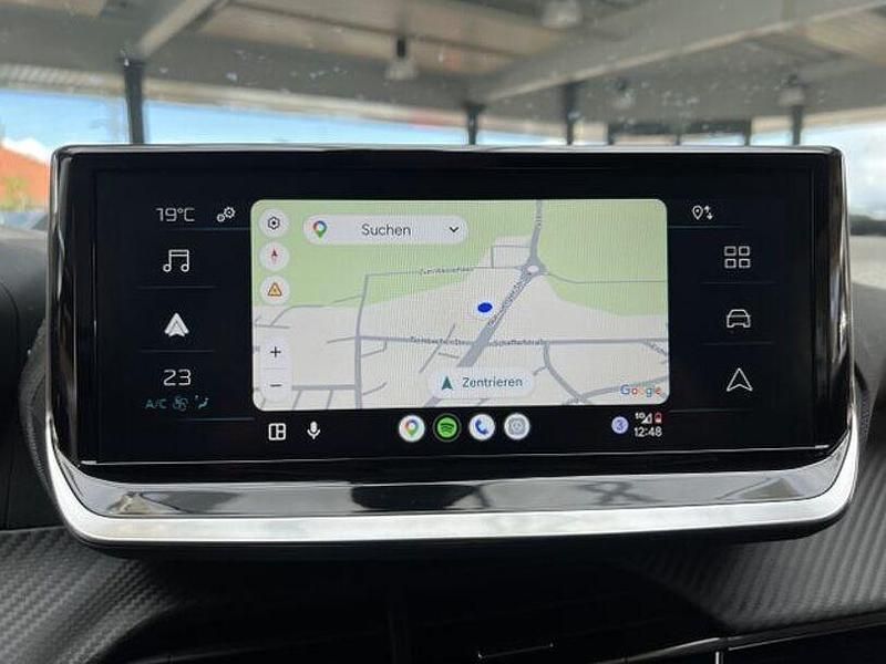 Gebraucht Peugeot e-208 Style 11 kW (15 PS) 2025 Weiss Kleinwagen