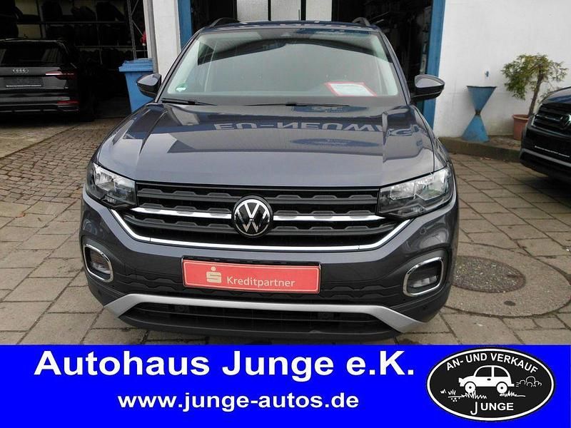 Gebraucht VW T-Cross Move 110 PS (80 kW) 2023 Grau SUV
