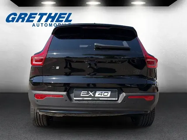 Gebraucht Volvo EX40 Plus 185 kW (252 PS) 2026 Schwarz SUV