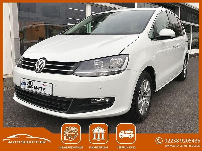 Pure white Gebraucht 2022 VW Sharan Comfortline Van / Kleinbus | 28.900 € (Guter Preis) - Bild 1/4