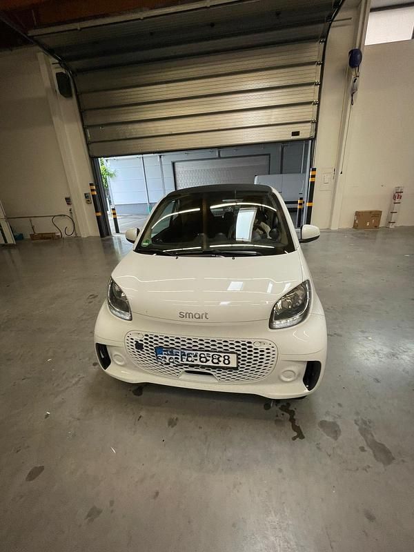 Gebraucht Smart ForTwo Coupé 60 kW (82 PS) 2021 Weiß Kleinwagen