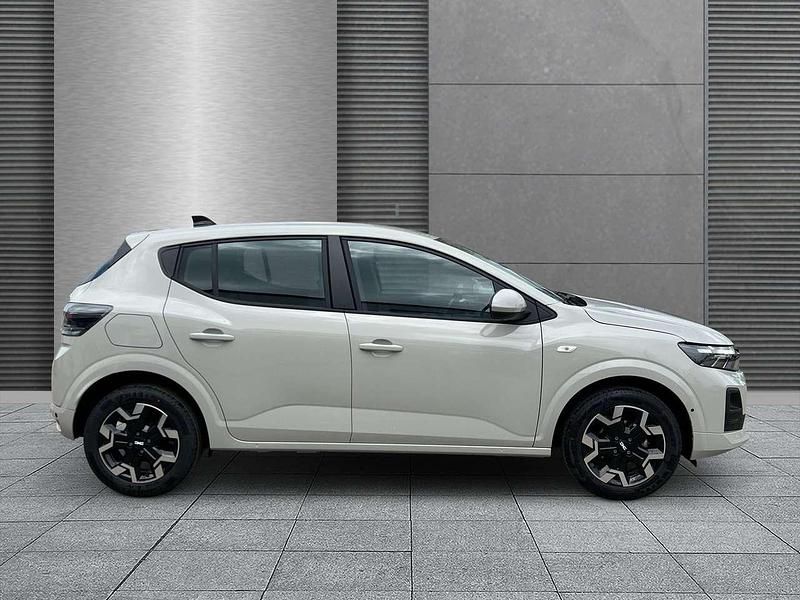 Neu Dacia Sandero Journey 101 PS (74 kW) 2026 Sandstone Kleinwagen