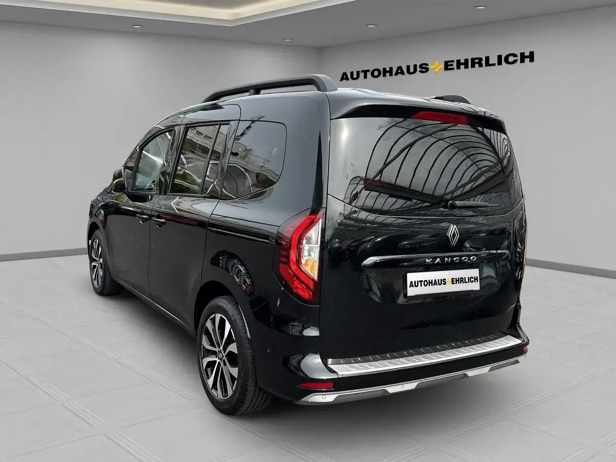 Gebraucht Renault Kangoo Techno 131 PS (96 kW) 2025 Schwarz Van / Kleinbus