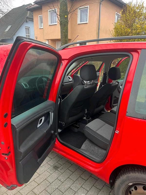 Gebraucht Skoda Roomster 105 PS (77 kW) 2008 Rot Van / Kleinbus