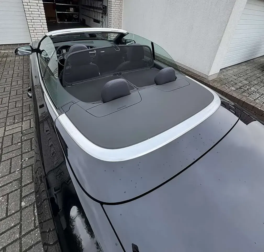 Używany Audi A5 Cabriolet 150 KM (110 kW) 2015 Czarny Kabriolet