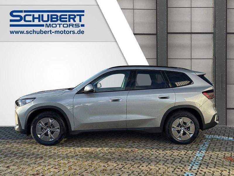 Gebraucht BMW iX1 Shadowline 150 kW (204 PS) 2025 Silber SUV